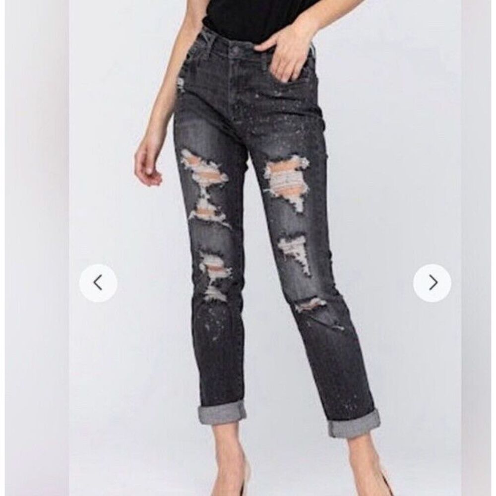 Judy Blue Mid Rise Boyfriend Fit Jeans‎ 7/28 Black Distressed Splatter #JB8867